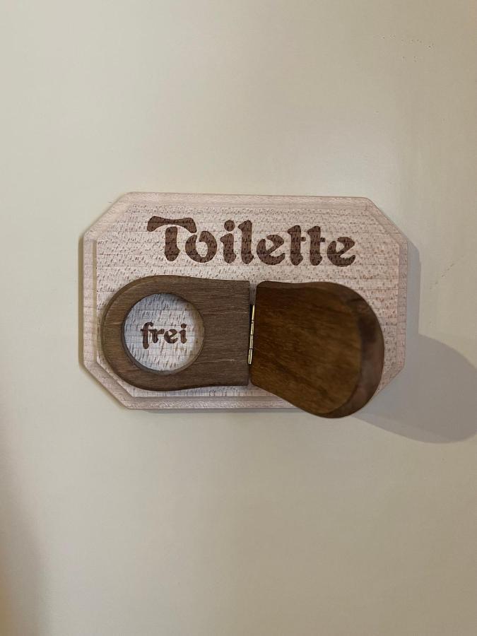 Gemuetliche Gaestezimmer In Einem Neu Sanierten Fachwerkhaus Sachsenheim Eksteriør billede